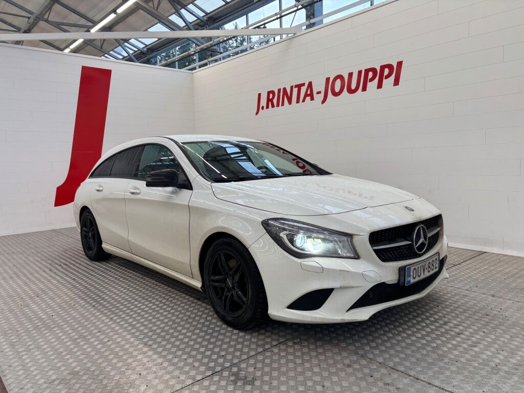 Mercedes-Benz CLA 2015 Valkoinen