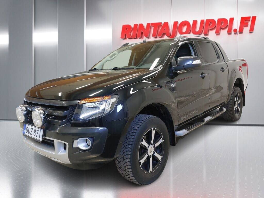 Ford Ranger 2015 Musta