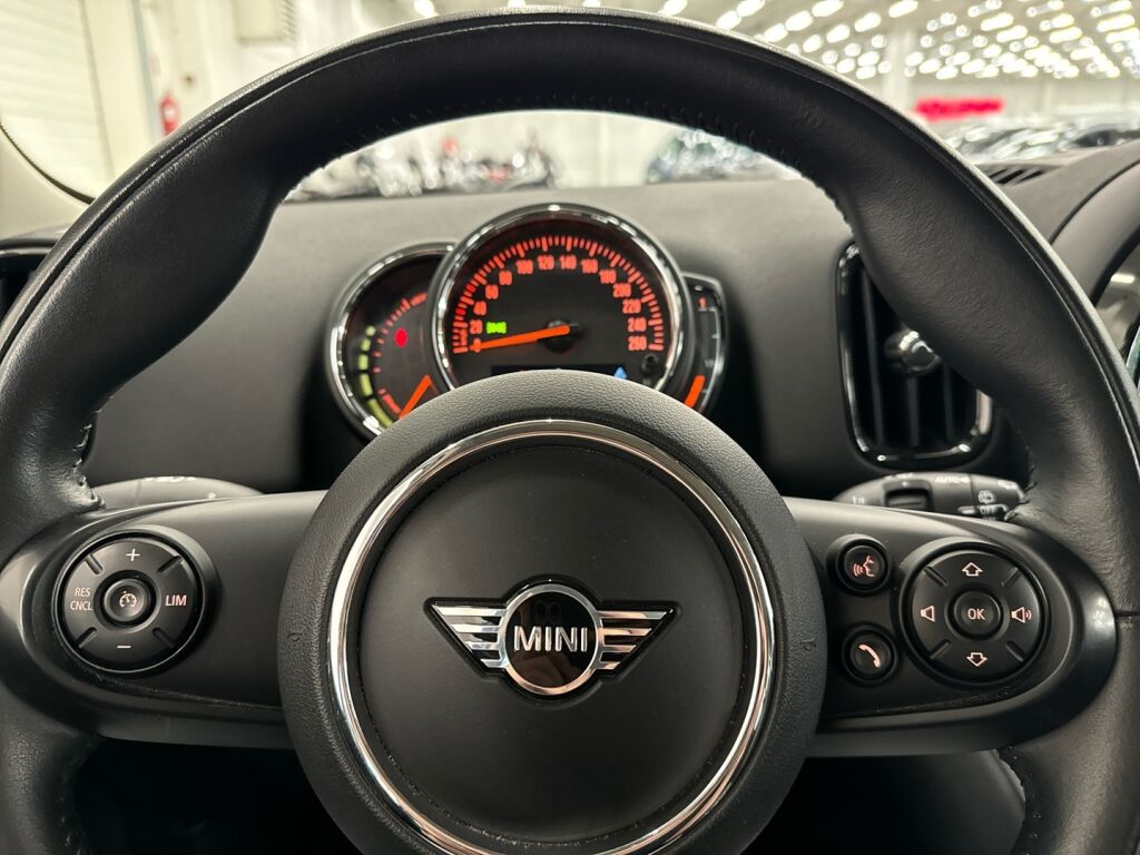 Mini Countryman 2019 Sininen