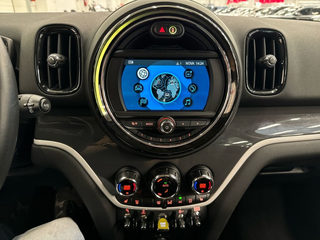 Mini Countryman 2019 Sininen