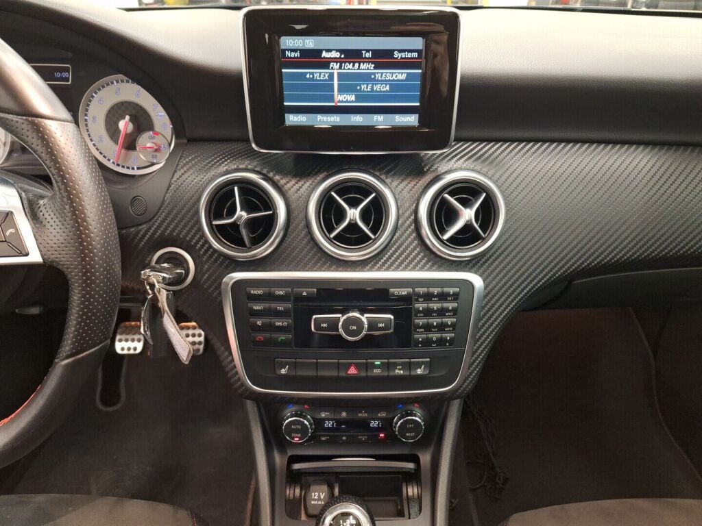 Mercedes-Benz A 2014 Harmaa