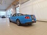 Ford Mustang 2010 Sininen