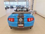 Ford Mustang 2010 Sininen