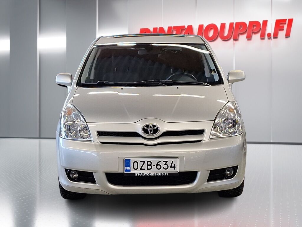 Toyota Corolla Verso 2006 Harmaa