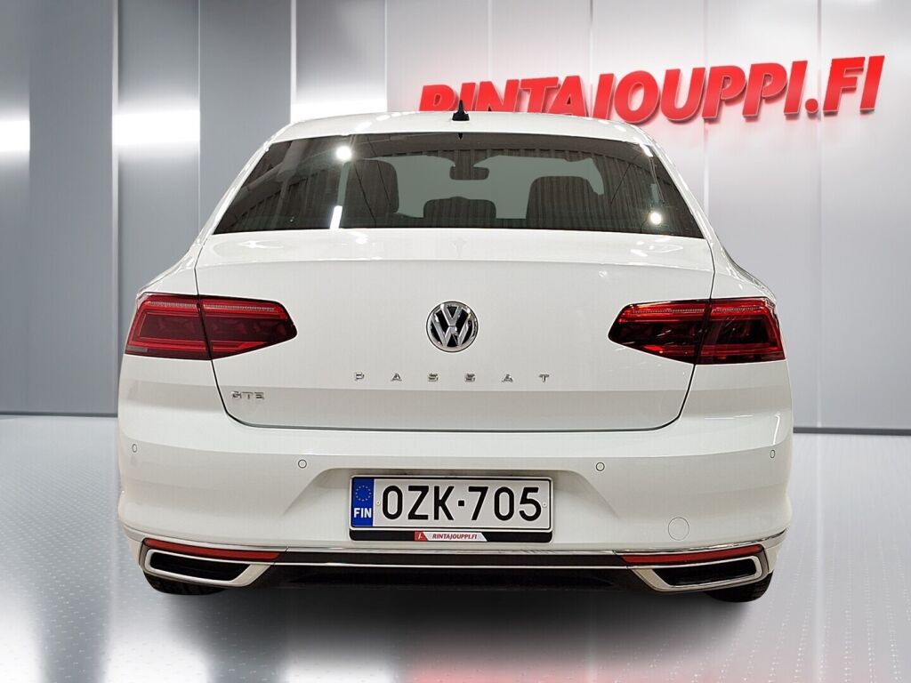 Volkswagen Passat 2020 Valkoinen