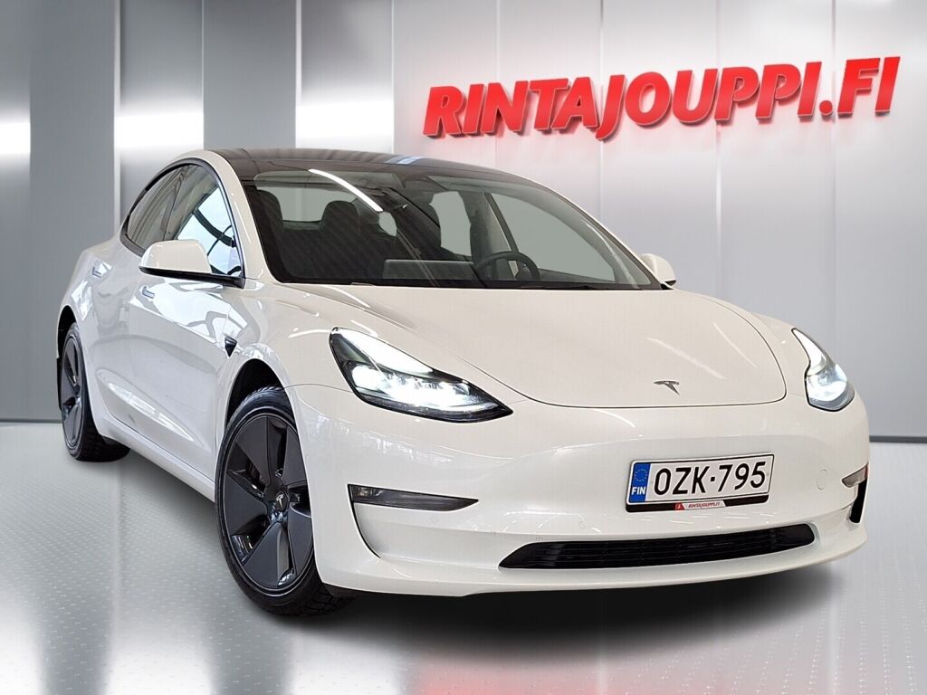 Tesla Model 3 2021 Valkoinen