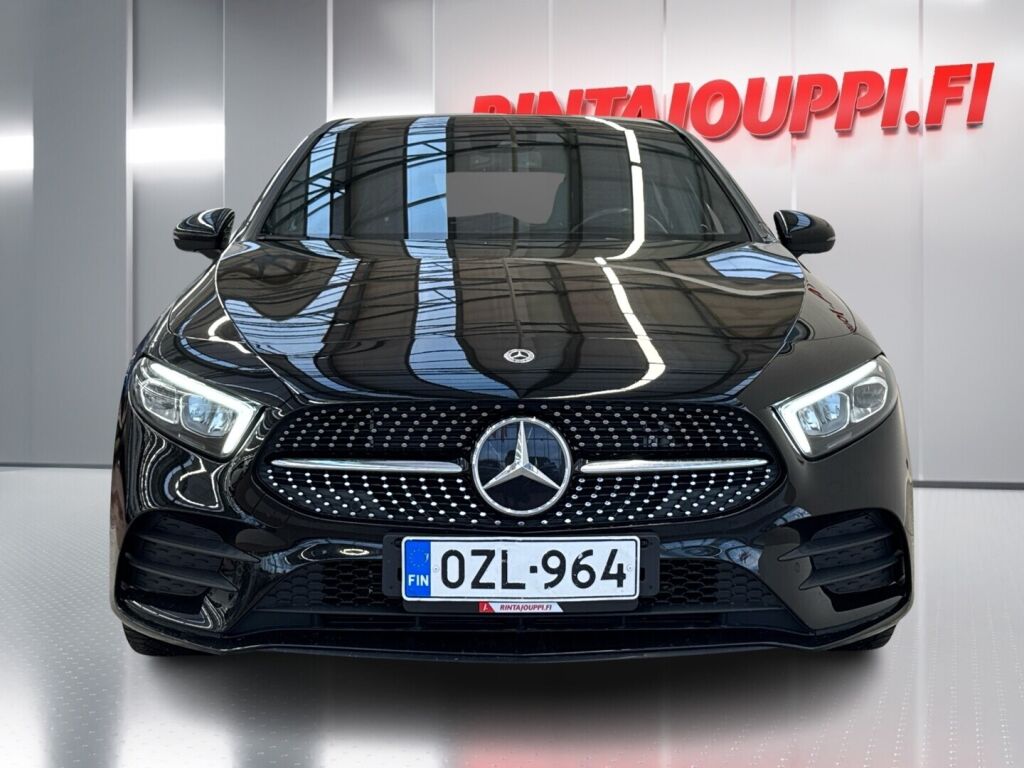 Mercedes-Benz A 2020 Musta