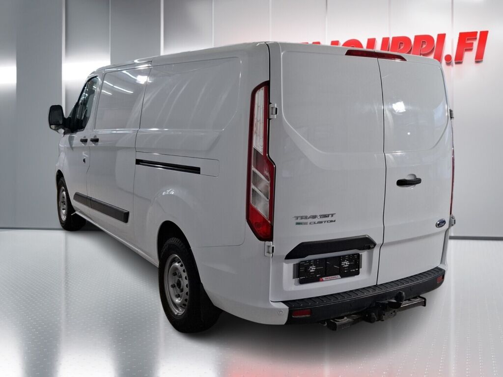 Ford Transit Custom 2023 9