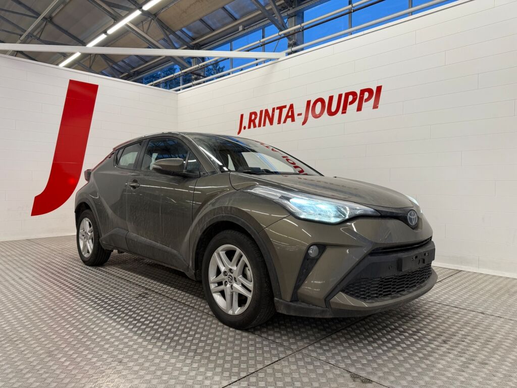 Toyota C-HR 2023 Metalli ruskea