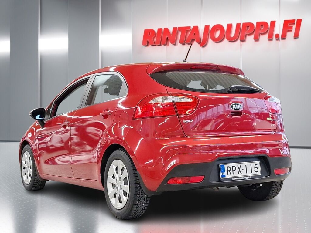 Kia Rio 2013 Punainen