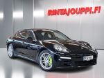 Porsche Panamera 2016 Musta