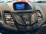 Ford Fiesta 2016 Punainen