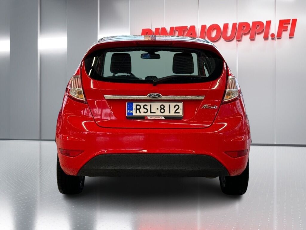 Ford Fiesta 2016 Punainen