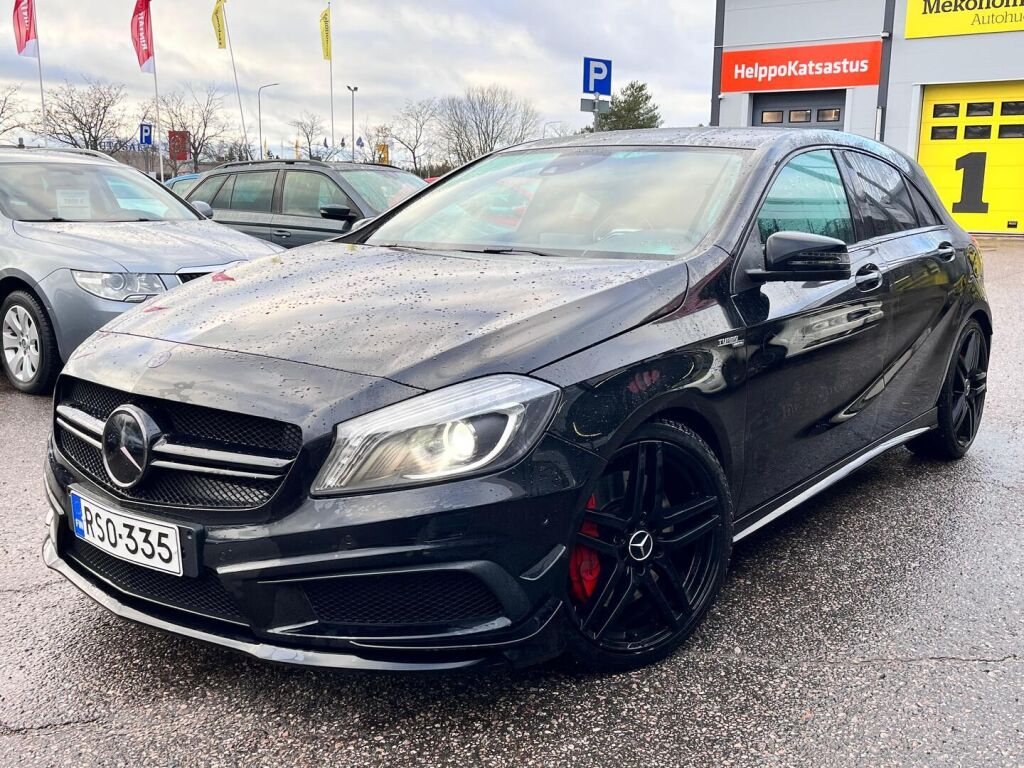 Mercedes-Benz A 45 AMG 2013 Met.Musta