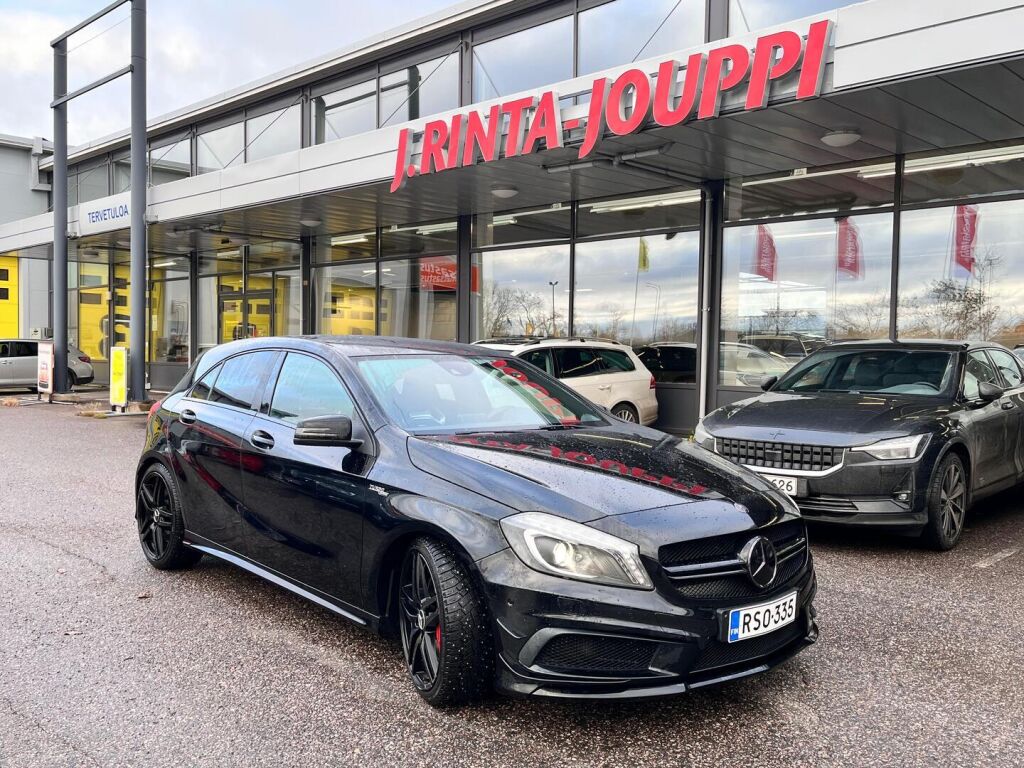 Mercedes-Benz A 45 AMG 2013 Met.Musta