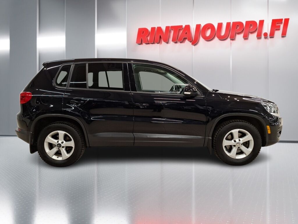 Volkswagen Tiguan 2012 Musta