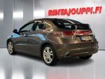 Honda Civic 2010 Ruskea (beige)