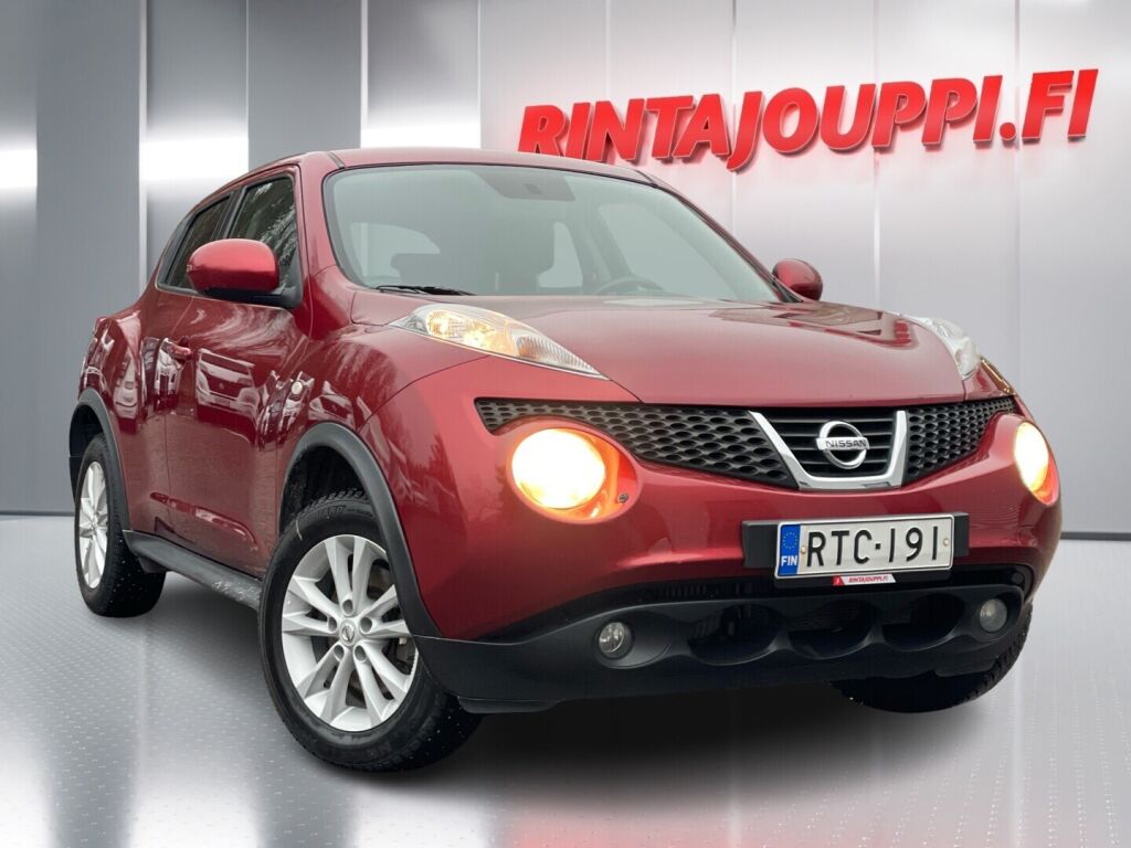 Nissan Juke 2011 Punainen