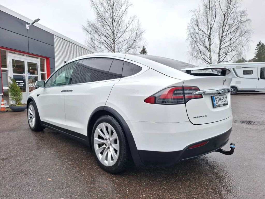 Tesla Model X 2017 Valkoinen