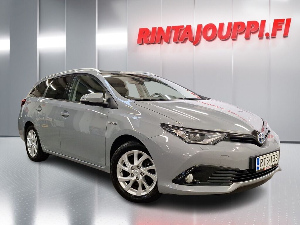 Toyota Auris 2018 Harmaa