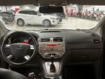 Ford Kuga 2011 Musta