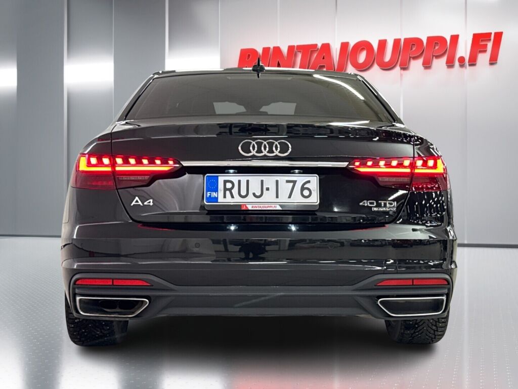 Audi A4 2020 Musta