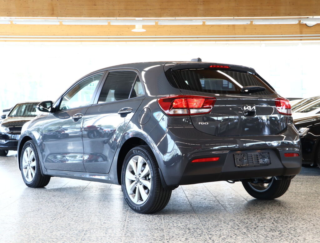 Kia Rio 2024 Harmaa