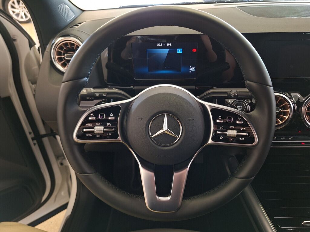 Mercedes-Benz EQA 2022 