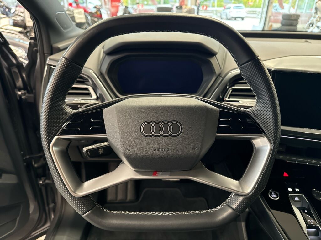 Audi Q4 e-tron 2022 