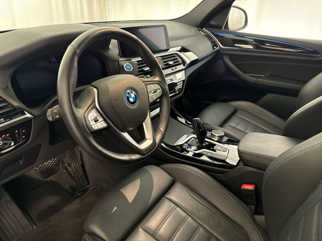 BMW iX3 2021 