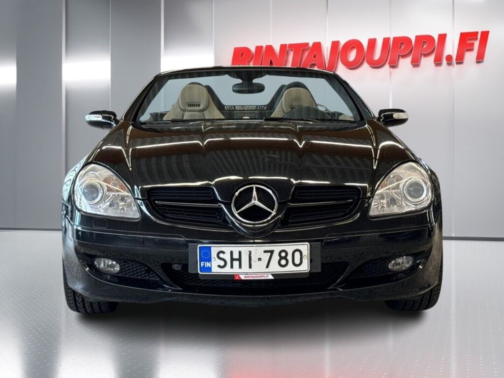 Mercedes-Benz SLK 2005 Musta