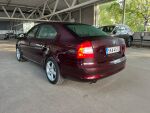 Skoda Octavia 2010 Punainen