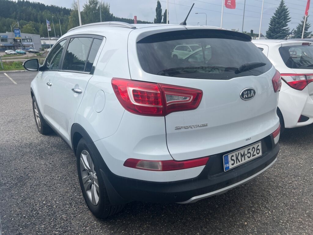 Kia Sportage 2010 Valkoinen