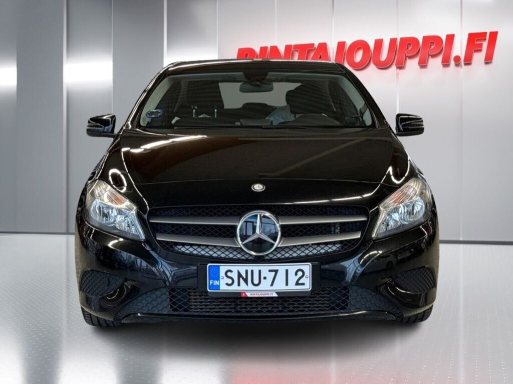 Mercedes-Benz A 2014 Musta