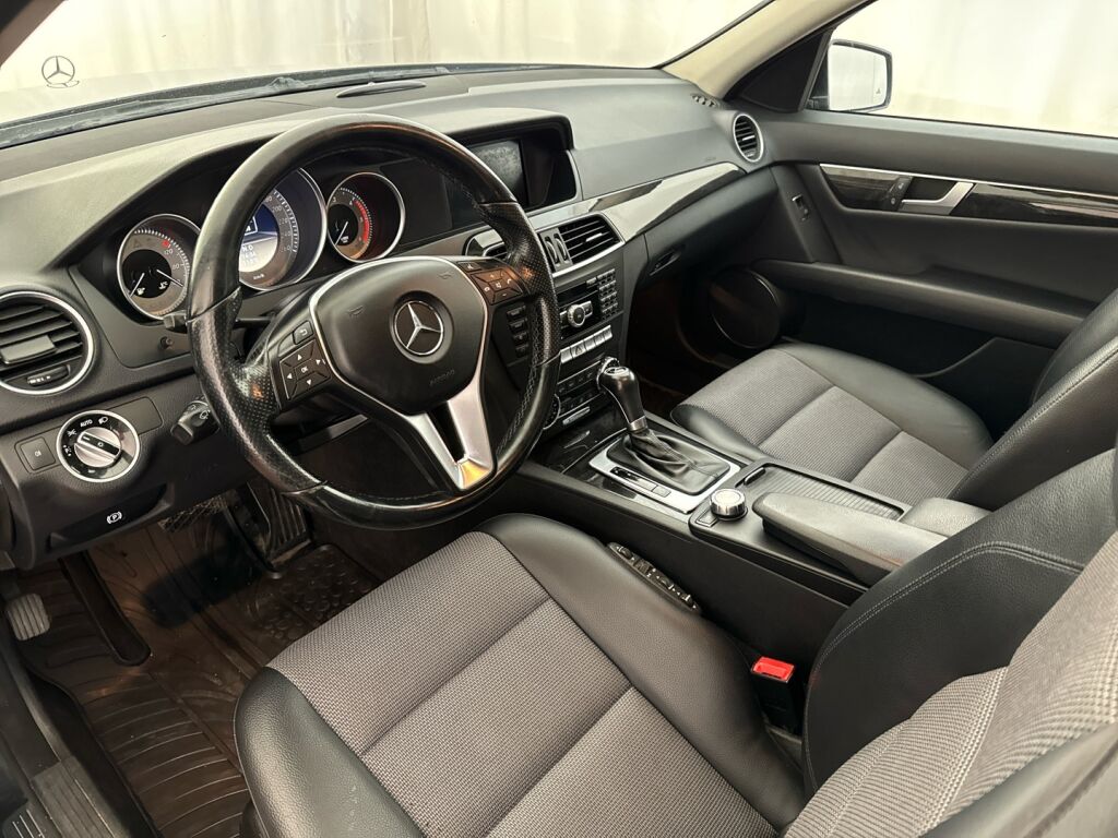 Mercedes-Benz C 2012 