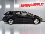 Toyota Avensis 2010 Musta