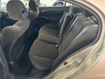 Honda Civic 2006 Ruskea (beige)