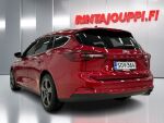 Ford Focus 2022 Punainen