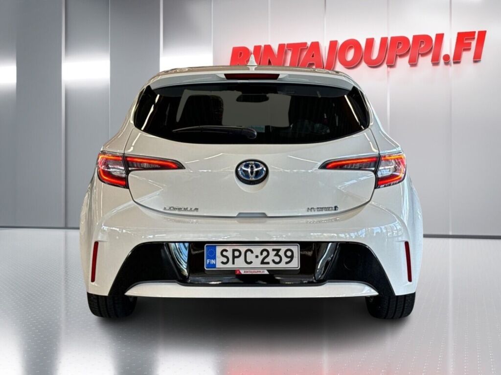 Toyota Corolla 2023 Valkoinen