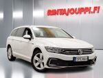 Volkswagen Passat 2019 Valkoinen