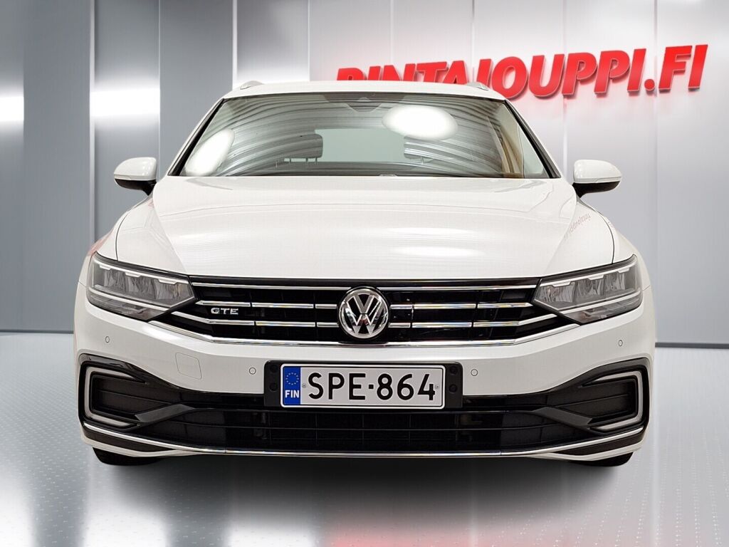 Volkswagen Passat 2019 Valkoinen