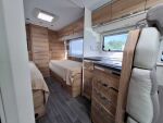 Adria Coral Axess 670 SLT 2017 Valkoinen