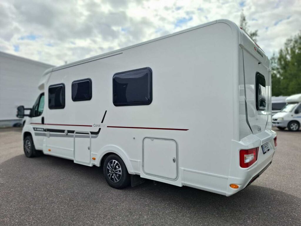 Adria Coral Axess 670 SLT 2017 Valkoinen