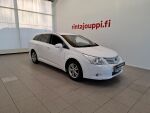 Toyota Avensis 2011 Valkoinen