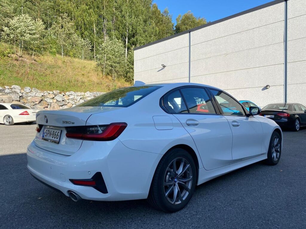 BMW 330 2020 Valkoinen