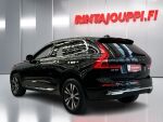 Volvo XC60 2022 Musta