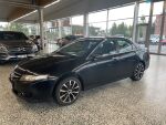 Honda Accord 2006 Musta