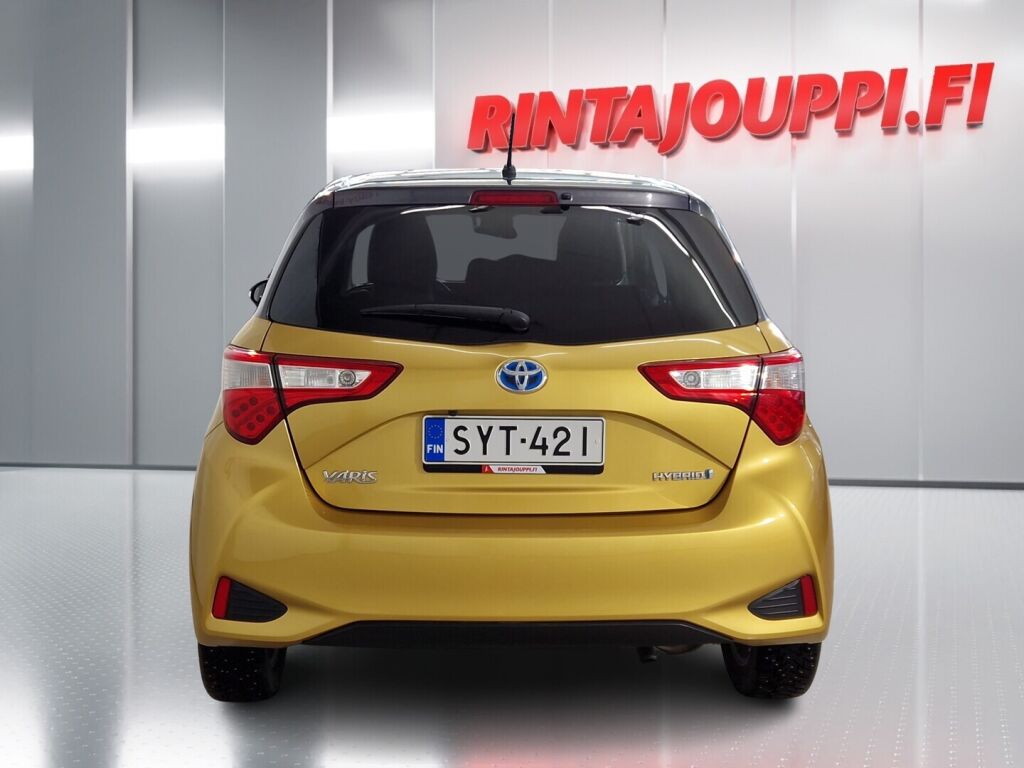 Toyota Yaris 2019 Keltainen