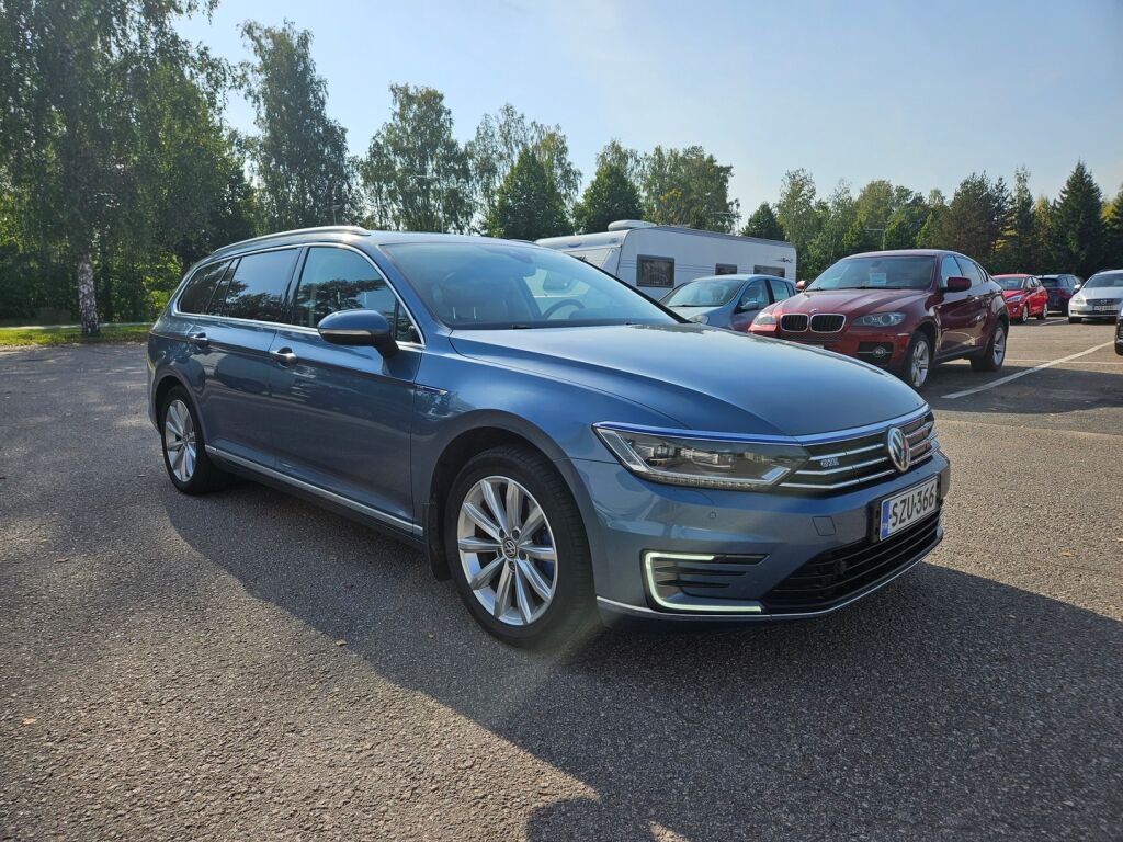 Volkswagen Passat 2016 Sininen