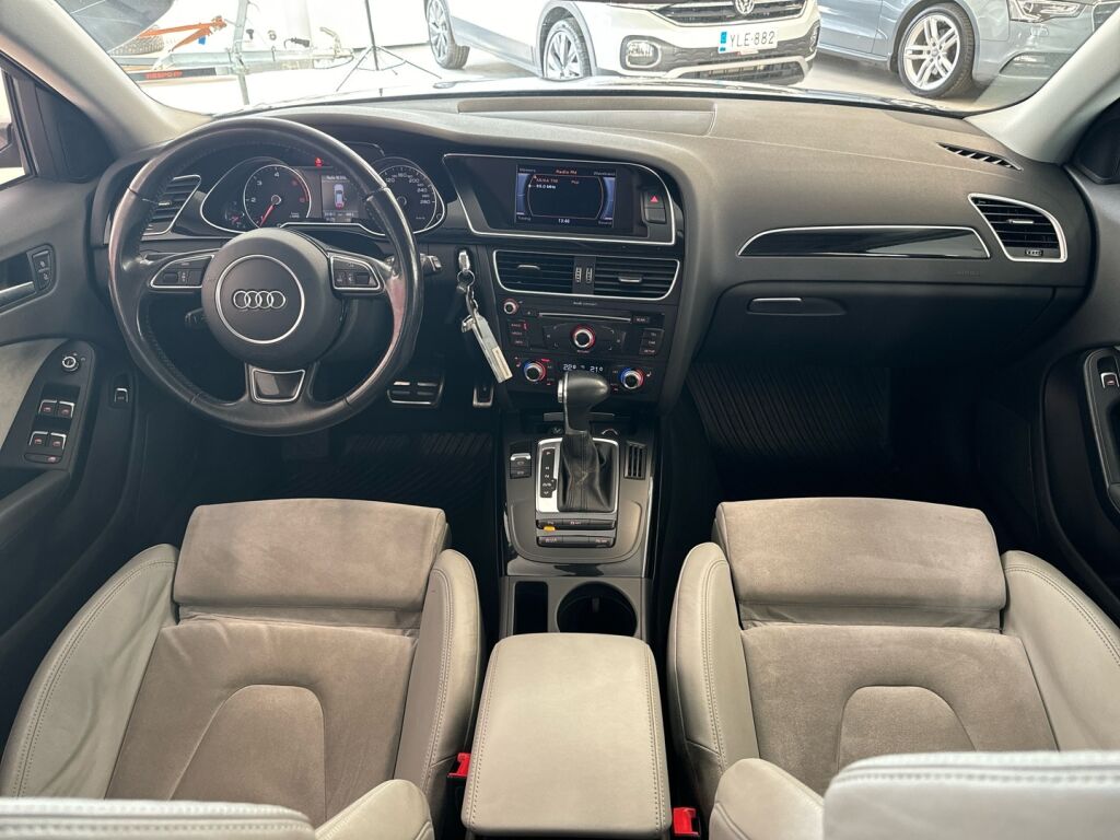 Audi A4 2015 Harmaa